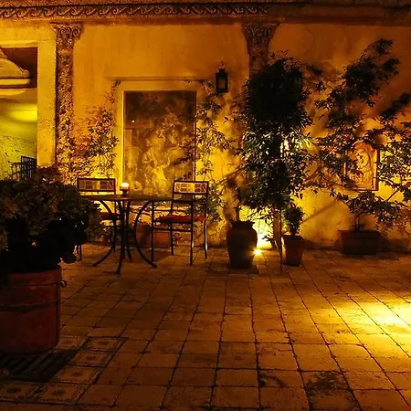 Aparthotel Residenze Gregoriane - Residenza D'epoca 2*