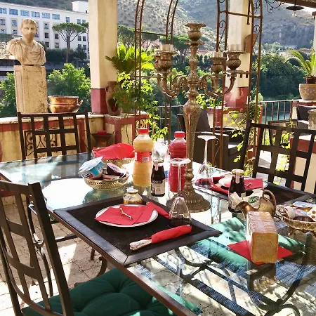 Residenze Gregoriane - Residenza D'epoca Hotel 4*